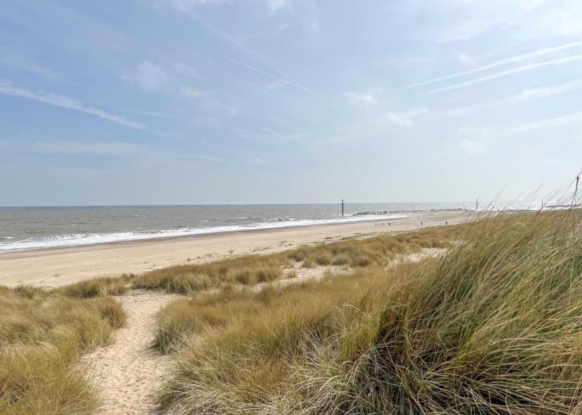 Готель Anchor Park Happisburgh Екстер'єр фото